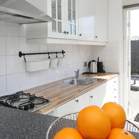 펜션 House Zonneschijn - 2 Km From The *